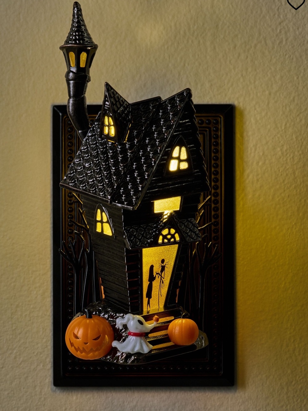Bath & Body Works Nightmare Before Christmas Jack's House Wallflower Plug in